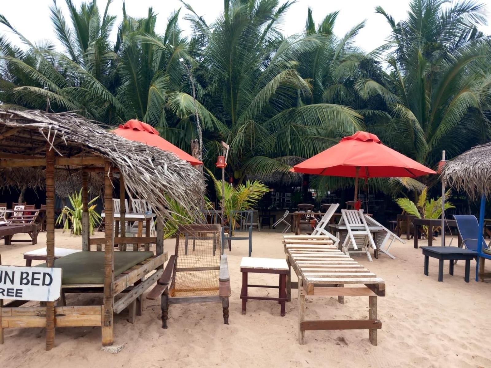 Blue Horizon Beach Hotel Tangalle Extérieur photo