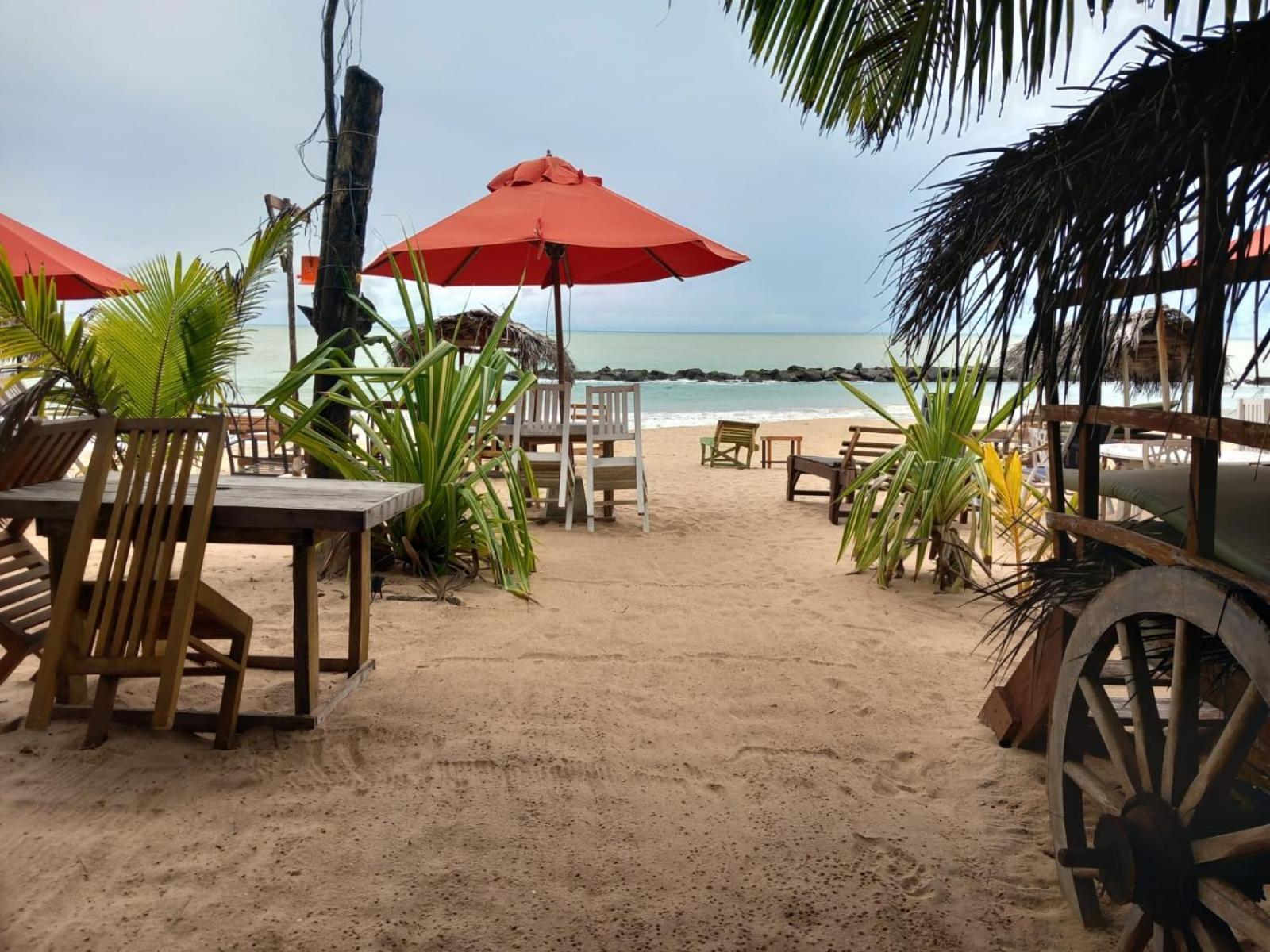 Blue Horizon Beach Hotel Tangalle Extérieur photo